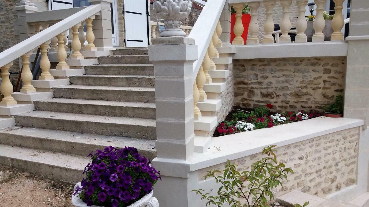 Les Orchidees Chambre Hotes Futuroscope Chasseneuil Poitiers Jaunay-Clan Εξωτερικό φωτογραφία
