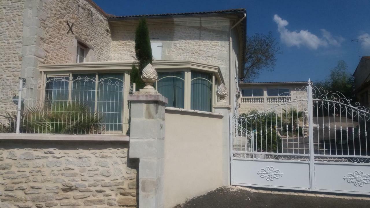 Les Orchidees Chambre Hotes Futuroscope Chasseneuil Poitiers Jaunay-Clan Εξωτερικό φωτογραφία